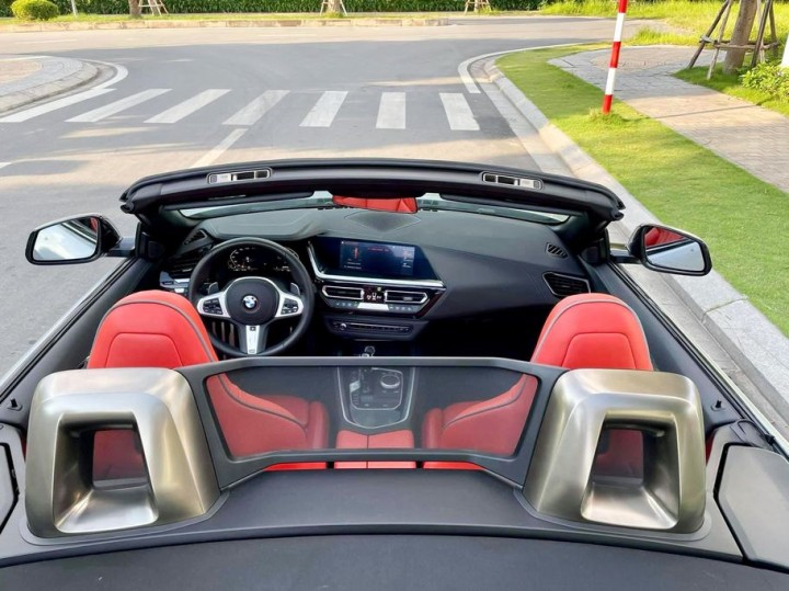 z 4